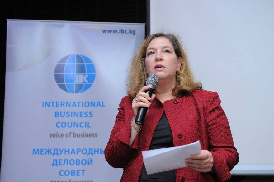 Сотрудница посольства США, сбившая кыргызстанца - советник по вопросам СМИ?
