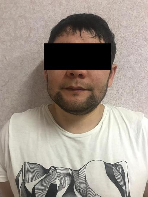 Жесткое видео, как в Бишкеке задержали контрабандистов из Казахстана
