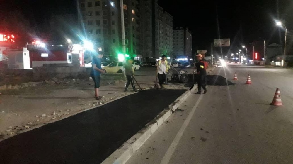 Мэрия устанавливает в Бишкеке металлические отбойники