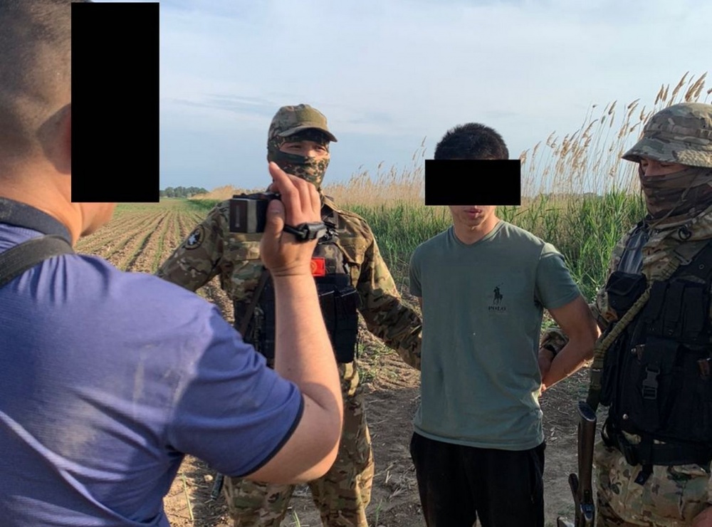 Зарубежные кураторы организовали в Кыргызстане крупную нарколабораторию