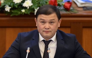 Биография: Дастанбек Артисбекович Джумабеков