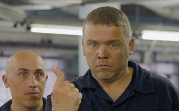 История про девушку, сломавшую палец парню за отказ жениться - фейк!